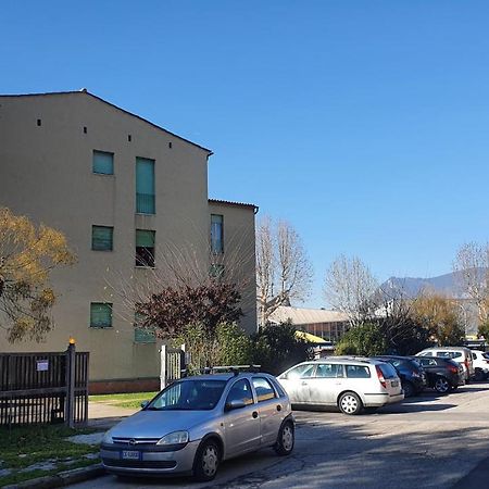 Appartement 2 Bed Flat Centre & Stadio Free Parking à Terni Extérieur photo